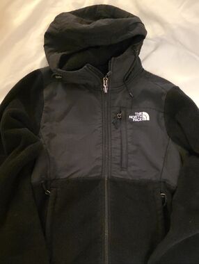 The North Face Black Hooded Fleece Jacket
